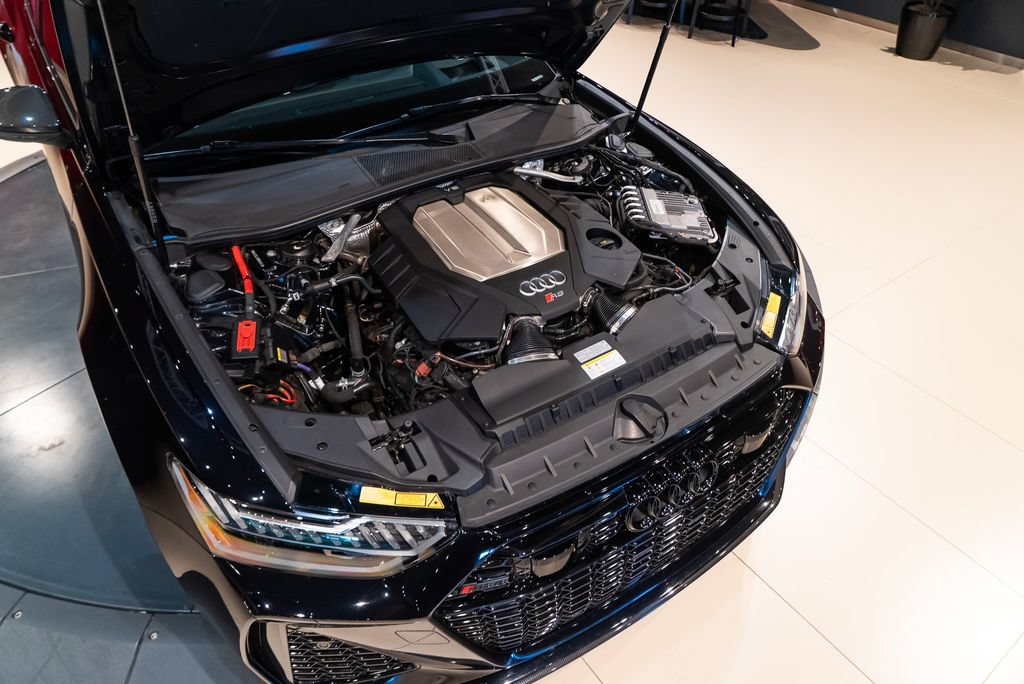 Used 2021 Audi RS 6 AWD/4WD image 20