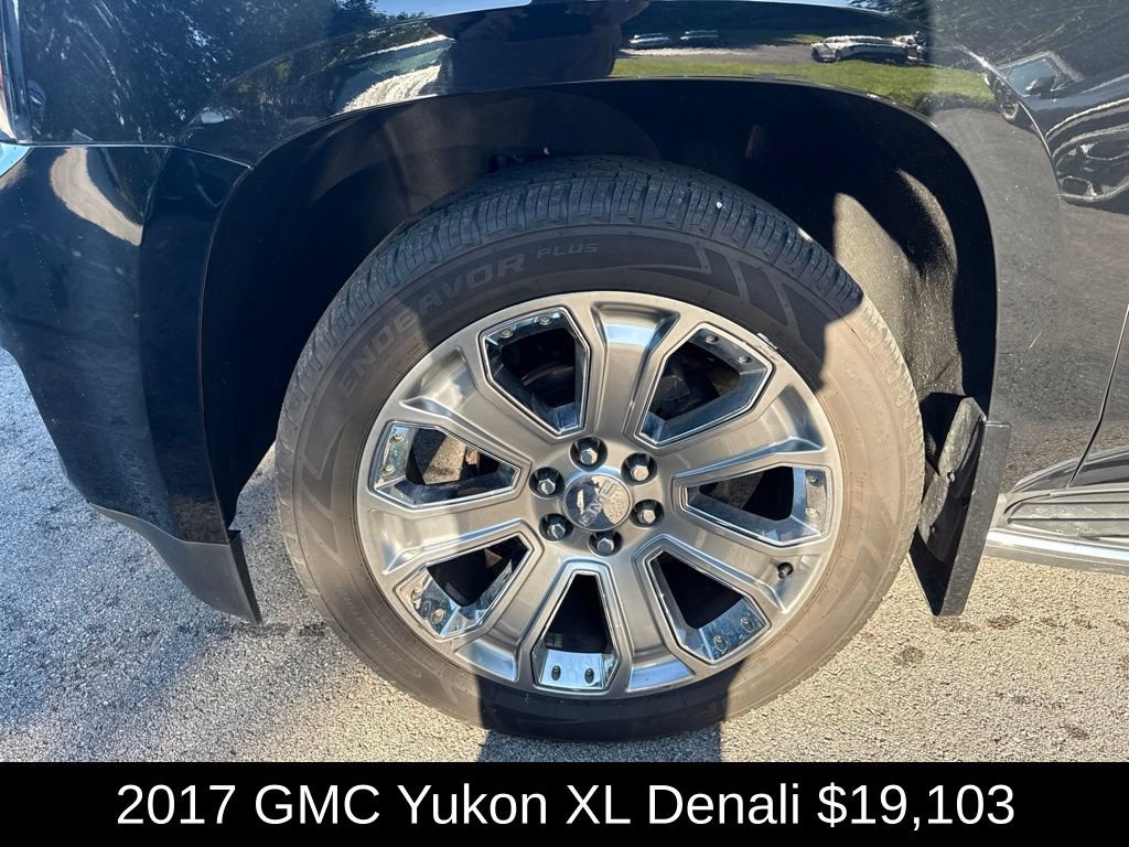 Used 2017 GMC Yukon XL Denali w/ Open Road Package AWD/4WD image 9