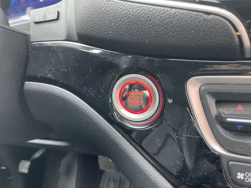 Used 2022 Honda Pilot Touring image 27