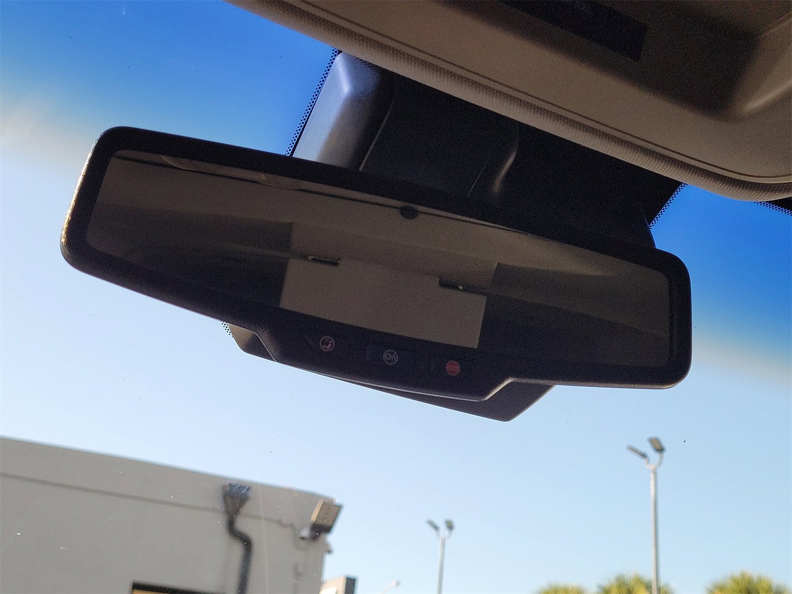 Used 2017 GMC Yukon Denali w/ Open Road Package image 26