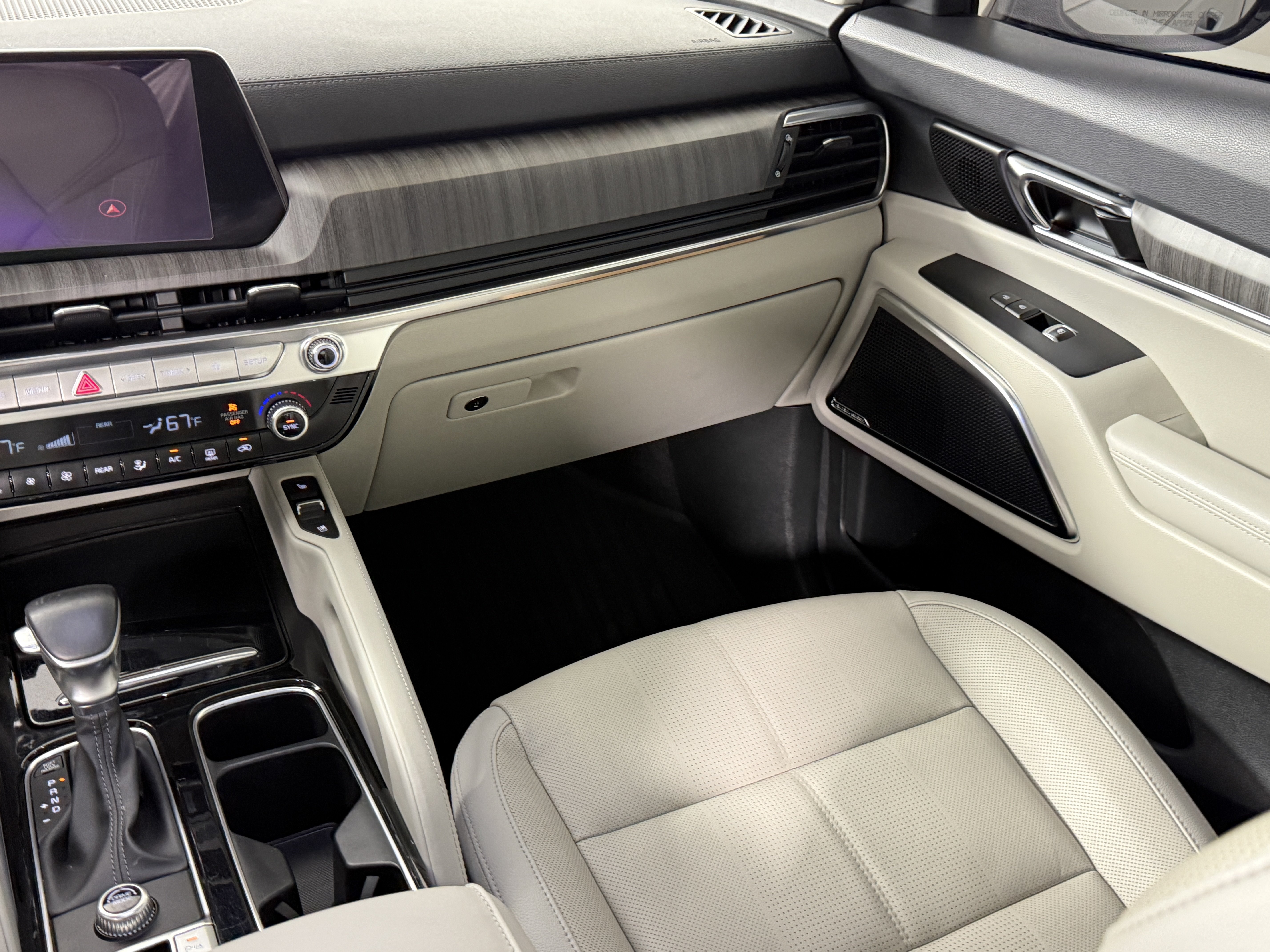 Used 2023 Kia Telluride SX FWD image 12