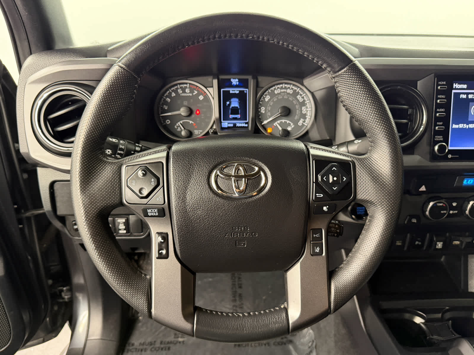 Used 2022 Toyota Tacoma TRD Off-Road w/ Technology Package RWD image 23