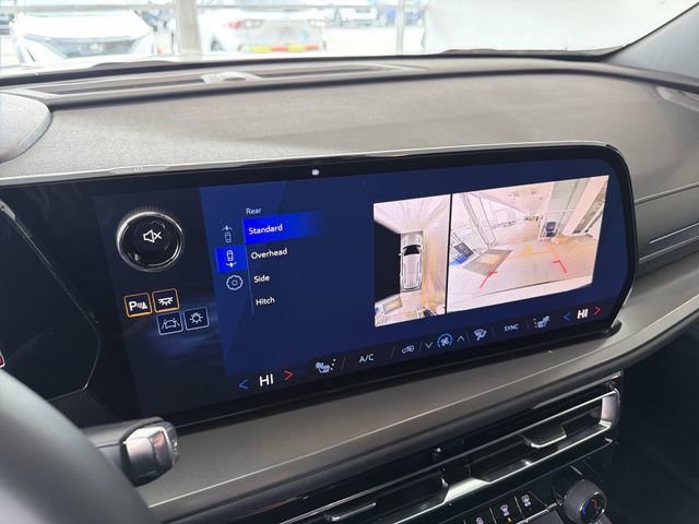 New 2026 Chevrolet Traverse LT w/ Midnight/Sport Edition image 28