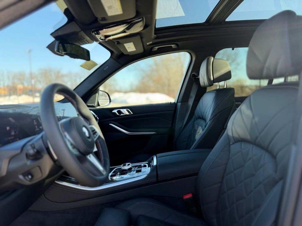New 2026 BMW X5 M60i image 13