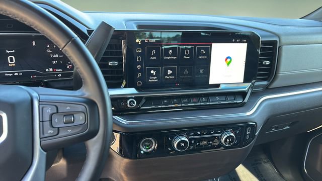 Used 2024 GMC Sierra 1500 SLT image 10