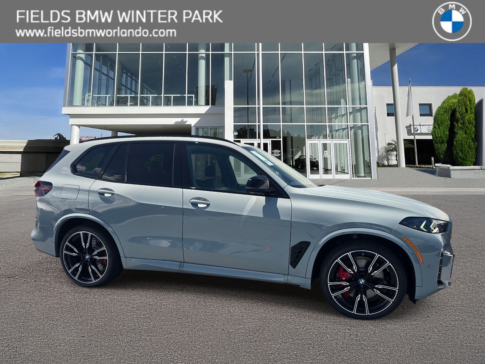 New 2026 BMW X5 M60i w/ Executive Package