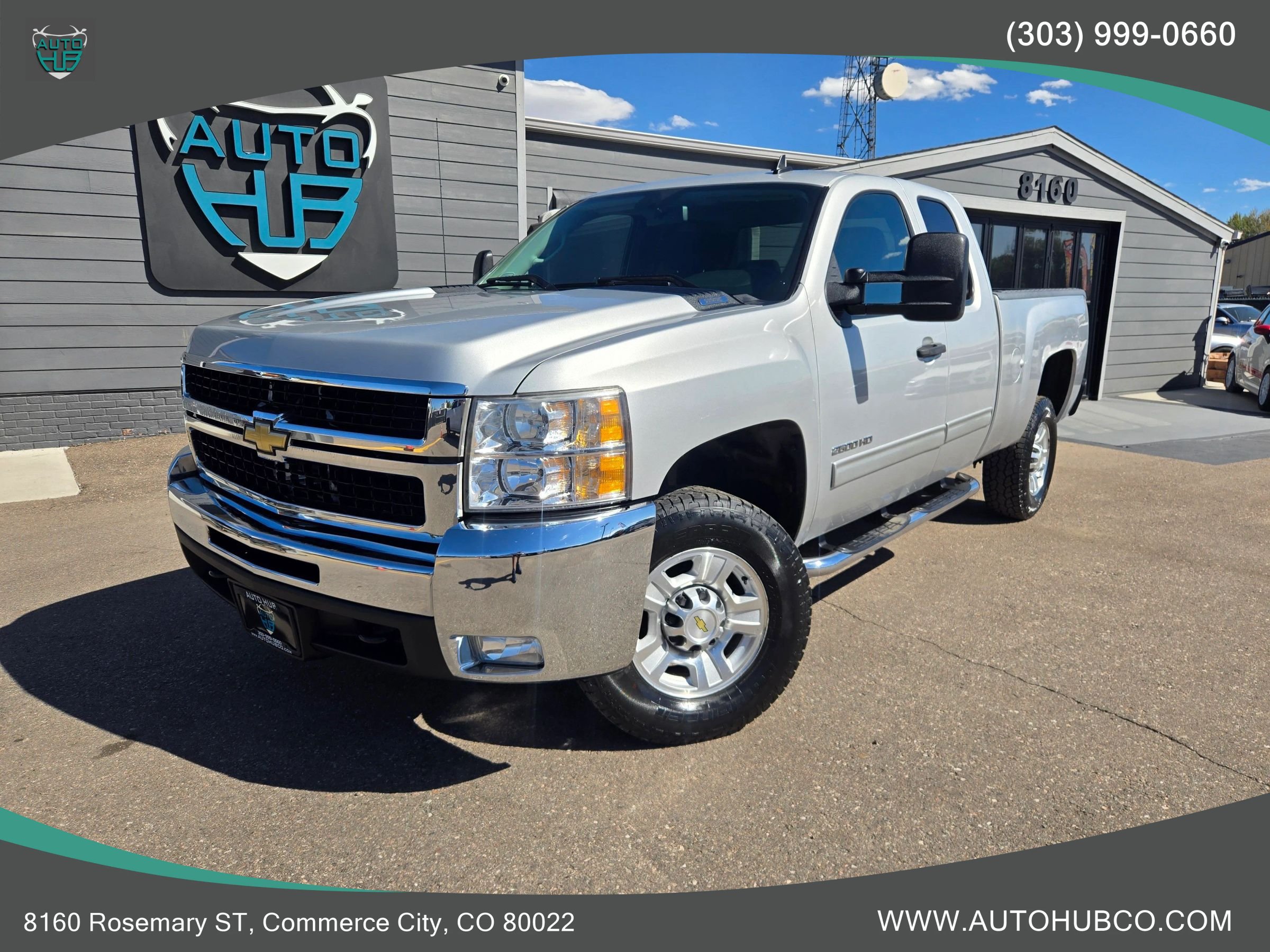 Used 2010 Chevrolet Silverado 2500 LT w/ Interior Plus Package AWD/4WD image 1
