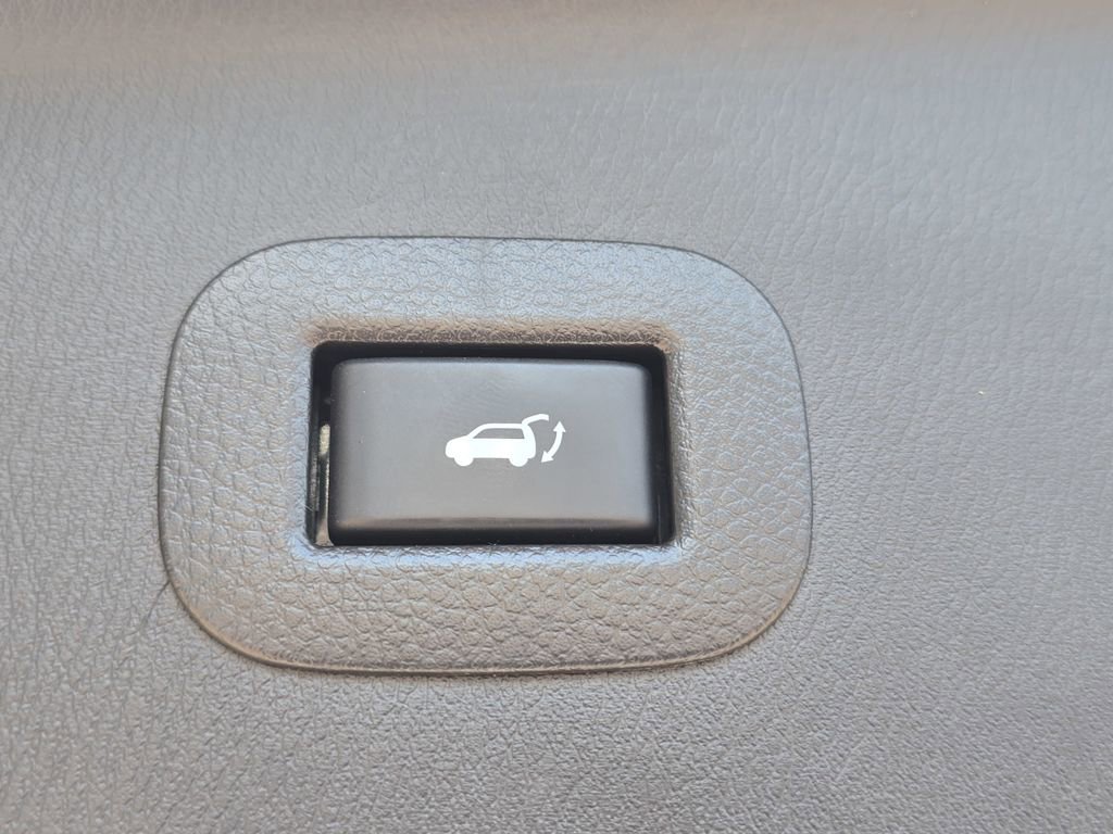 Used 2023 INFINITI QX80 Premium Select w/ Cargo Package image 14