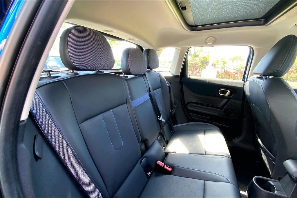 Certified 2025 MINI Cooper S image 27