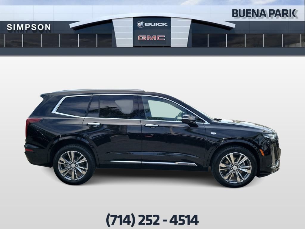Used 2025 Cadillac XT6 Premium Luxury w/ Technology Package FWD image 9