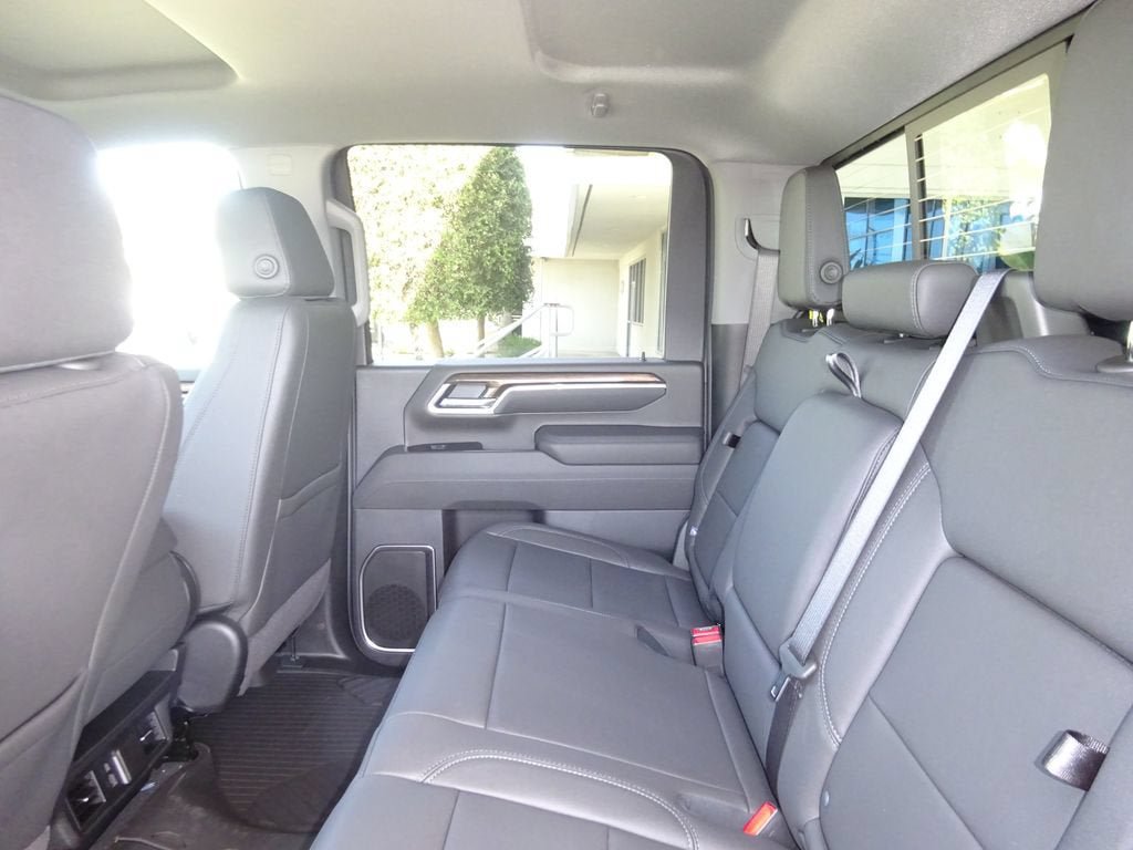 New 2026 Chevrolet Silverado 3500 LT w/ Trail Boss Package AWD/4WD image 20