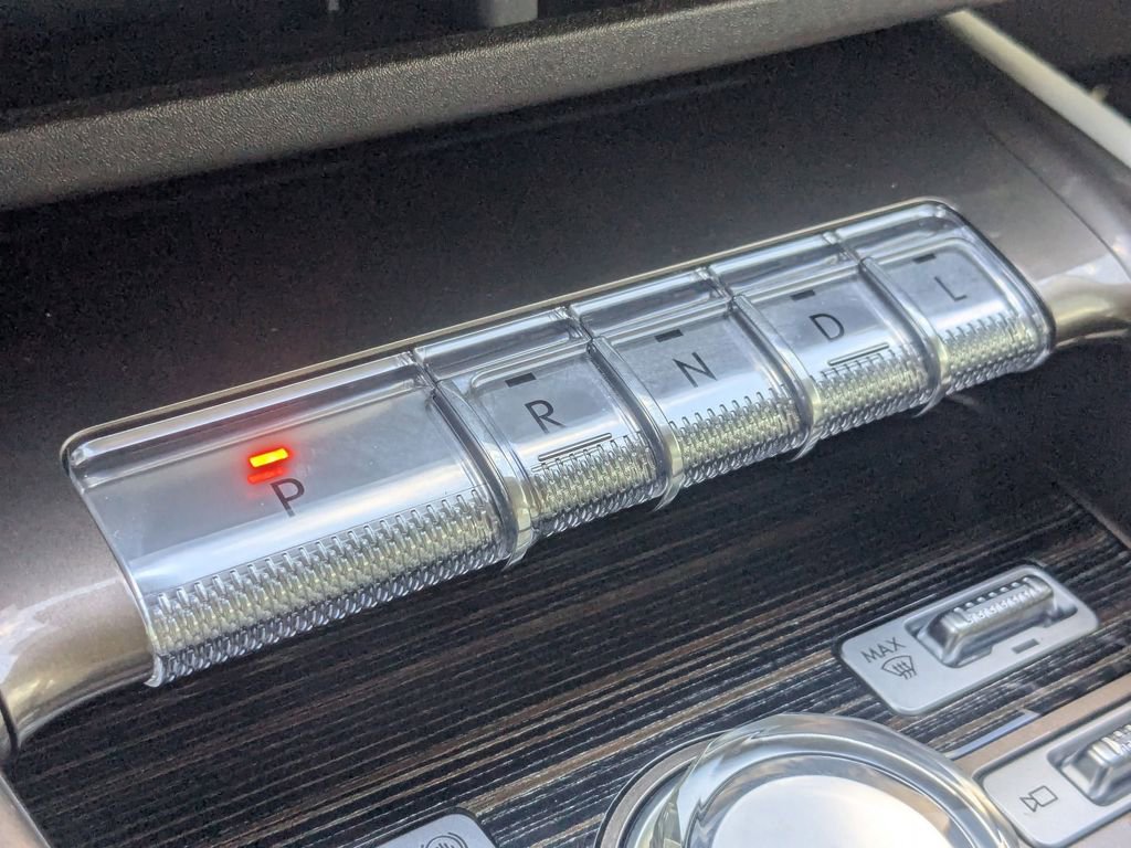 Used 2025 Lincoln Nautilus Black Label w/ Jet Appearance Package AWD/4WD image 14