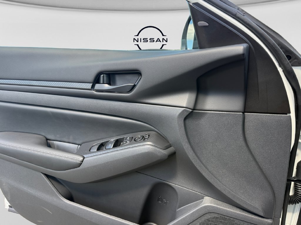 New 2026 Nissan Altima 2.5 SV FWD image 27