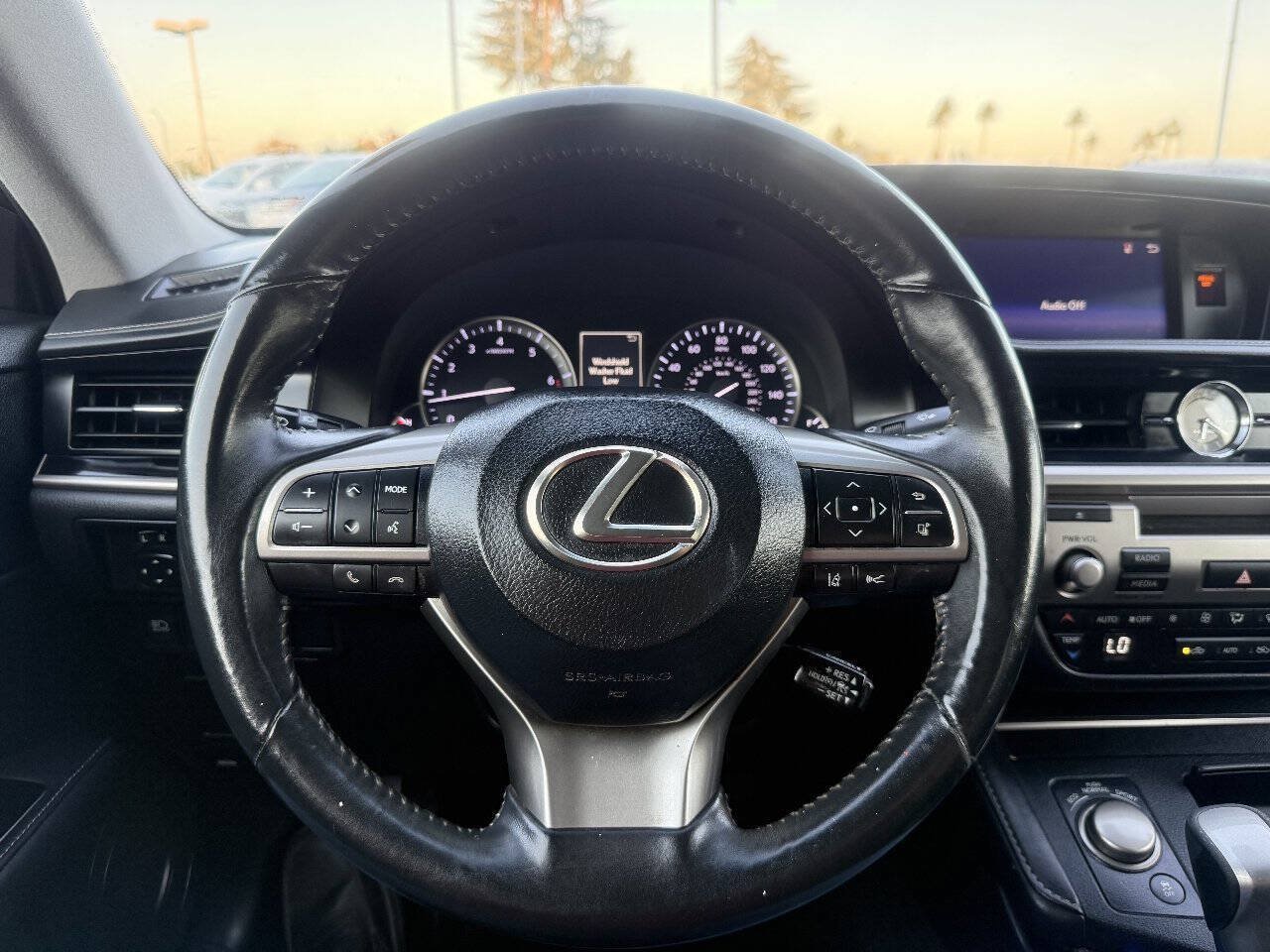 Used 2017 Lexus ES 350 FWD image 17
