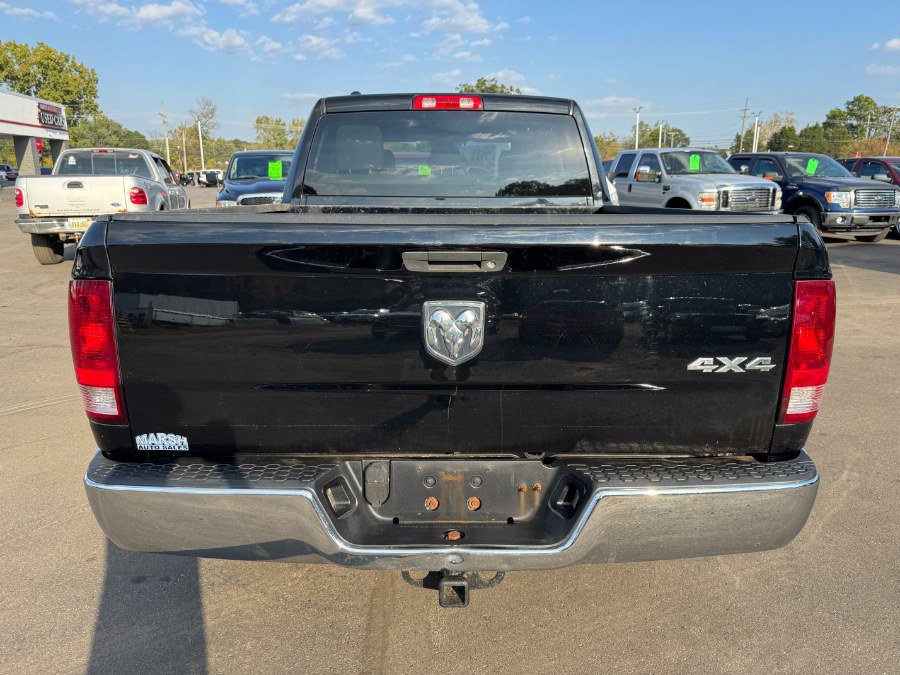 Used 2014 RAM 1500 ST w/ SXT Appearance Group image 4