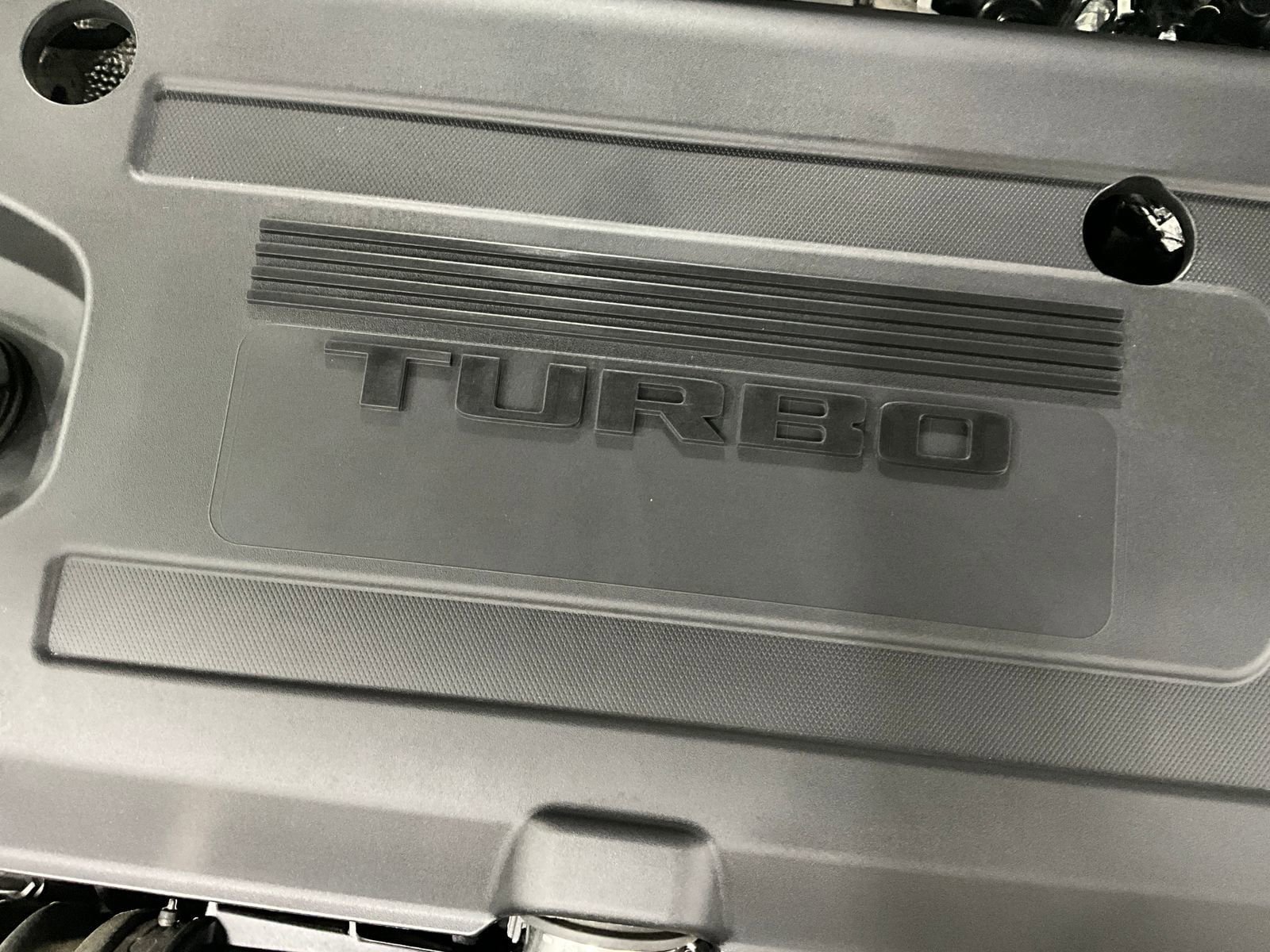 Used 2023 Buick Envision Essence AWD/4WD image 30