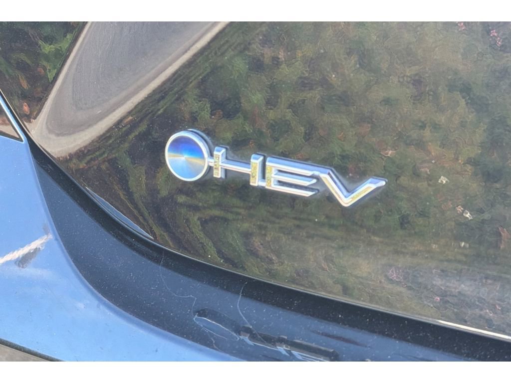 Certified 2025 Toyota Camry LE FWD image 32