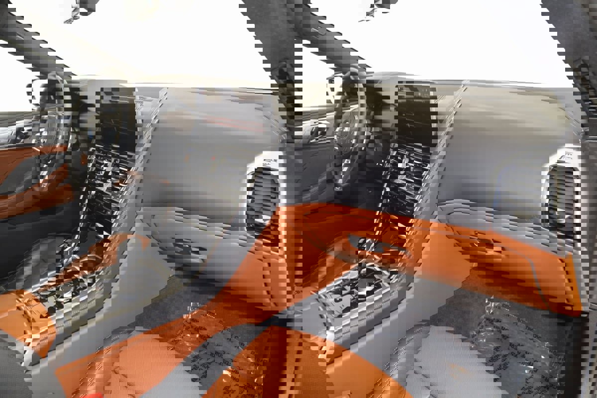 Used 2025 BMW 840i xDrive w/ M Sport Professional Package image 51