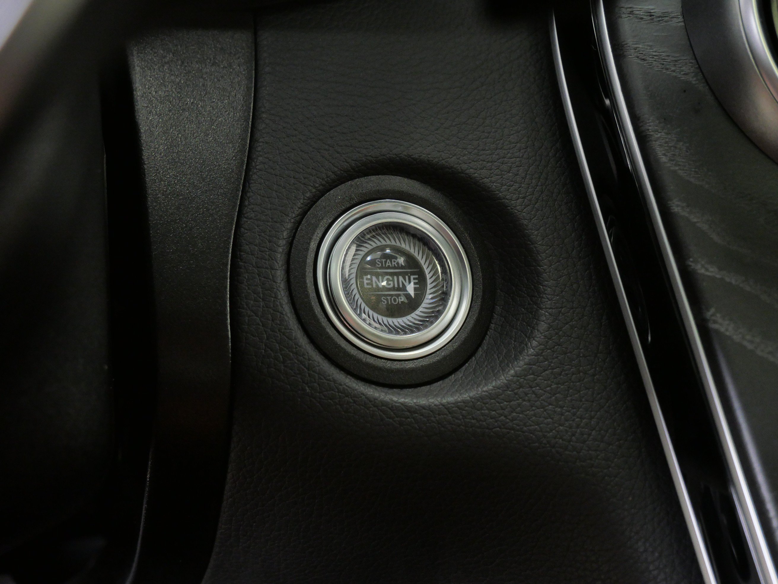 Certified 2023 Mercedes-Benz GLC 300 4MATIC Coupe image 27