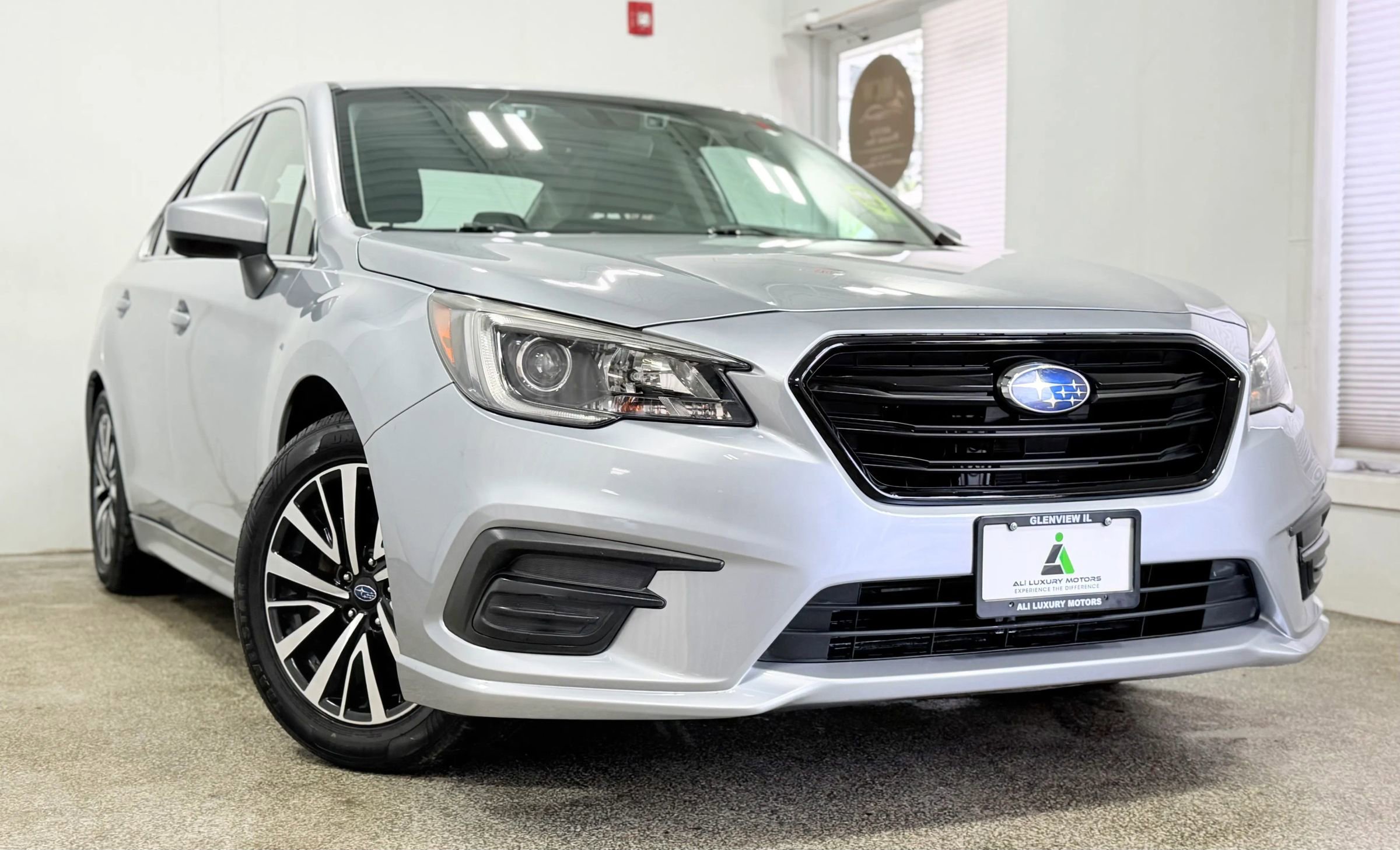 Used 2019 Subaru Legacy 2.5i Premium AWD/4WD image 3