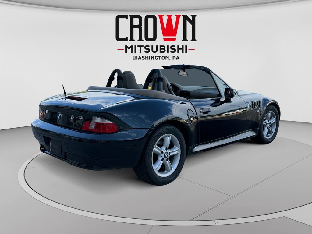 Used 2000 BMW Z3 2.5i RWD image 3