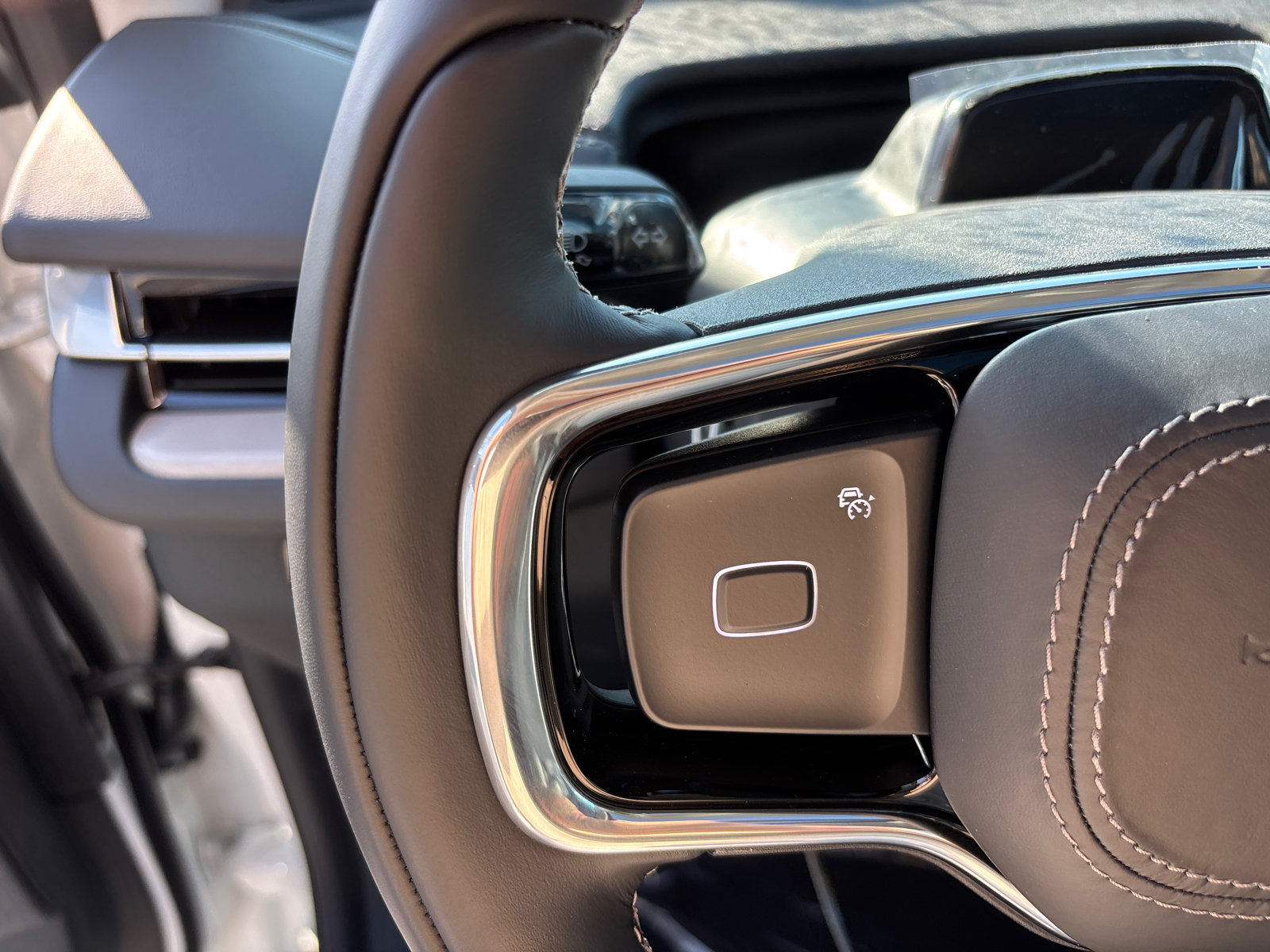 New 2027 Lincoln Navigator L Reserve AWD/4WD image 16