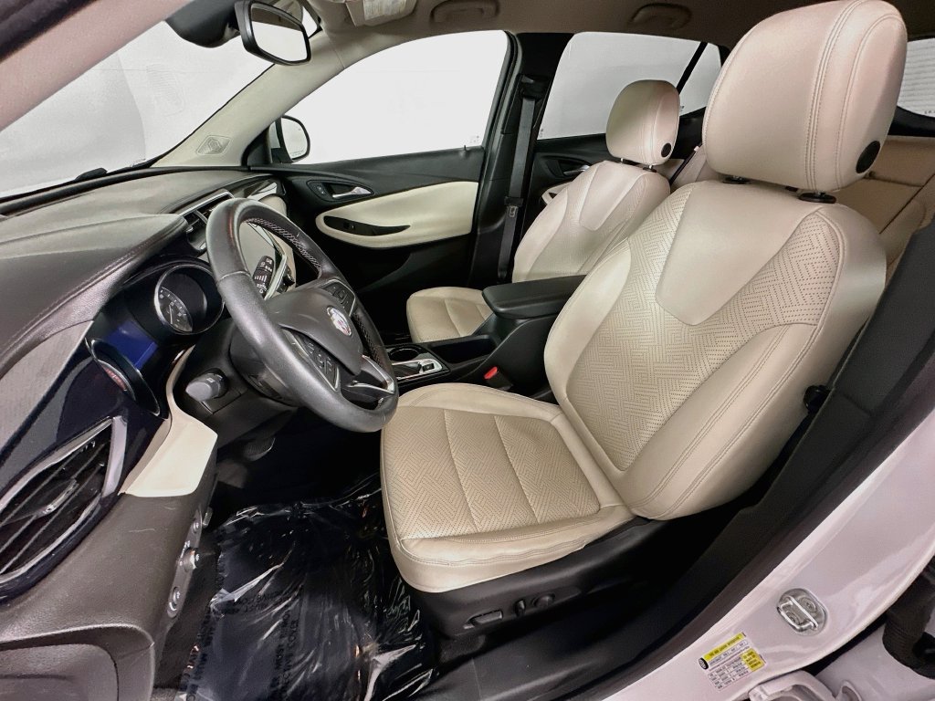 Used 2021 Buick Encore GX Essence w/ Sport Touring Package AWD/4WD image 28