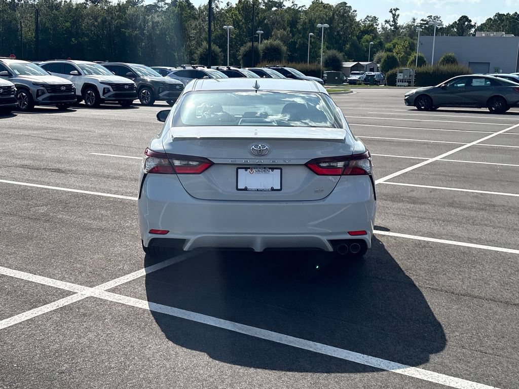 Used 2024 Toyota Camry SE FWD image 28