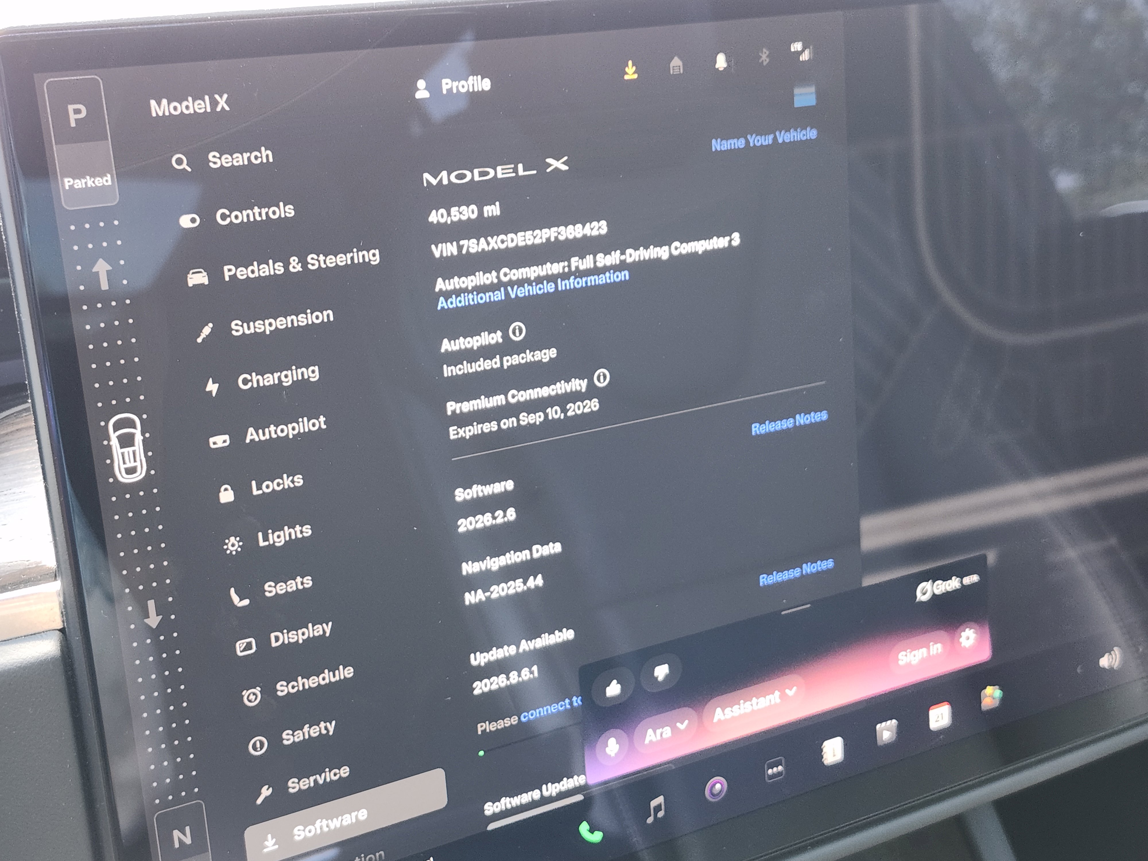 Used 2023 Tesla Model X image 6