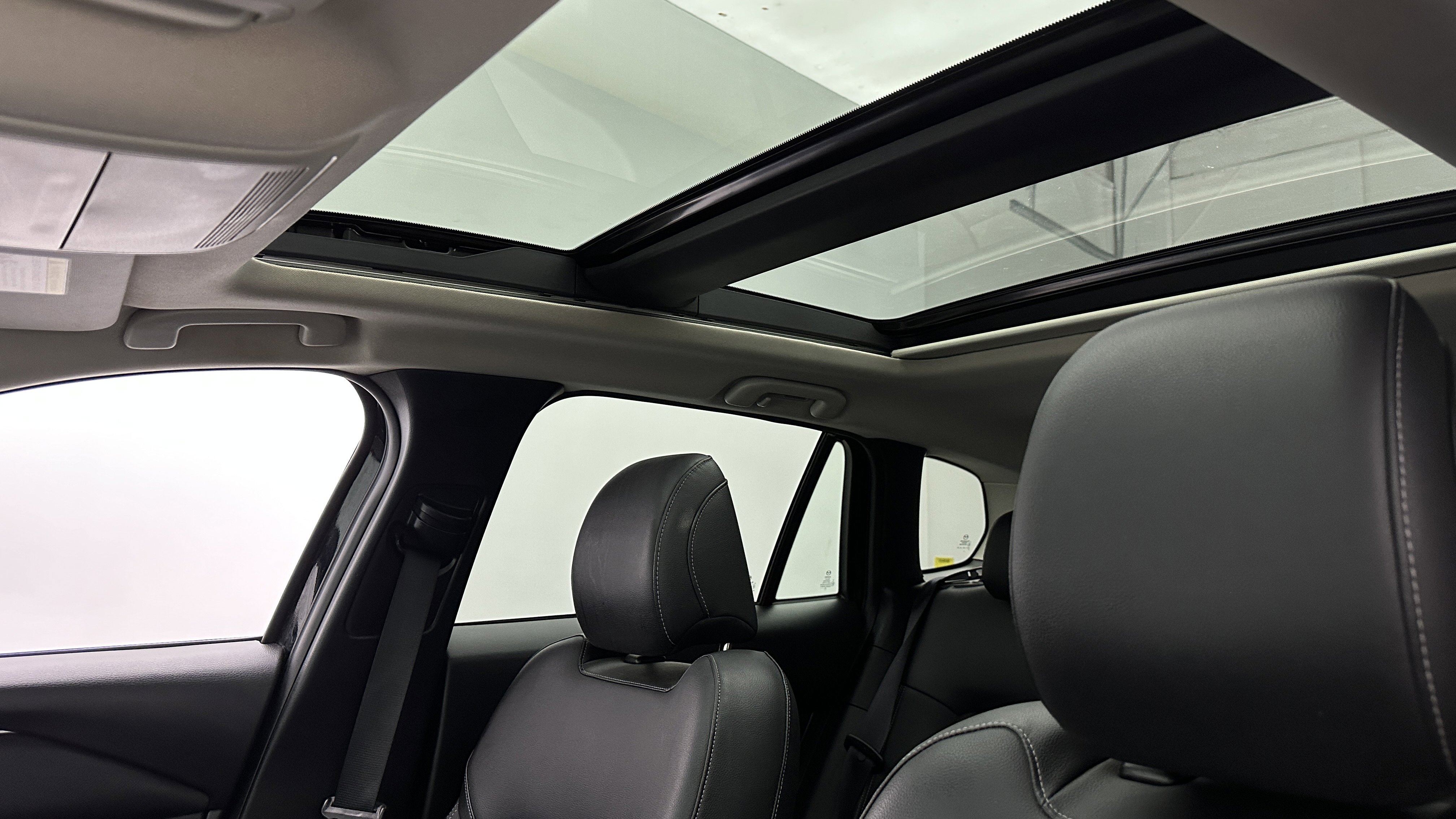 Used 2023 MAZDA CX-50 2.5 S w/ Cargo Package image 5