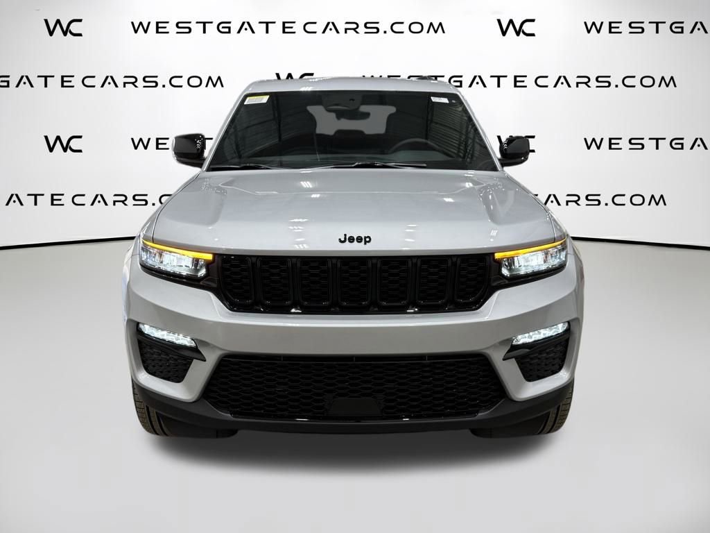 New 2025 Jeep Grand Cherokee Limited image 2
