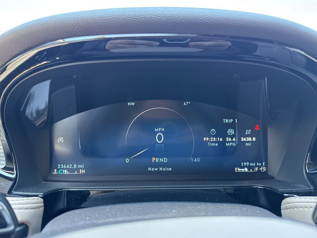 Used 2023 Lincoln Corsair AWD w/ Equipment Group 101A image 21