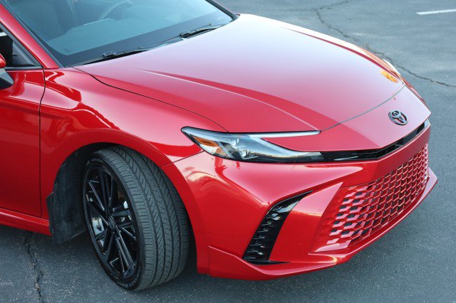 Used 2025 Toyota Camry XSE w/ Premium Package FWD image 10