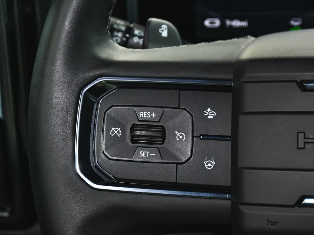 Used 2026 GMC Hummer EV SUV AWD/4WD image 34