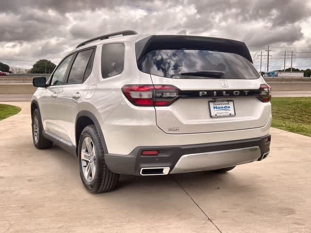 Certified 2026 Honda Pilot EX-L image 5