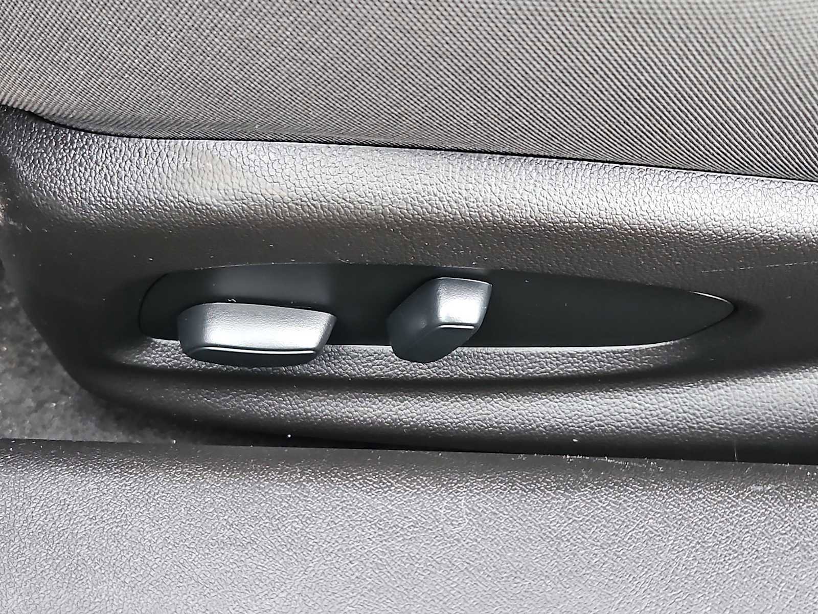 Certified 2021 Chevrolet Camaro LT w/ RS Package image 19