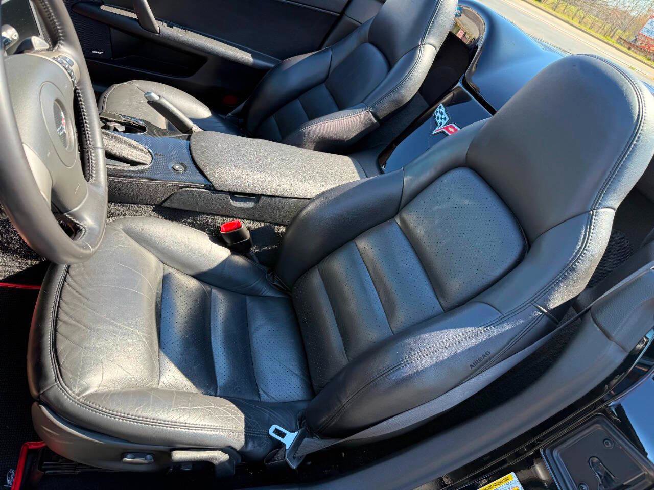 Used 2008 Chevrolet Corvette Convertible w/ Preferred Equipment Group image 31