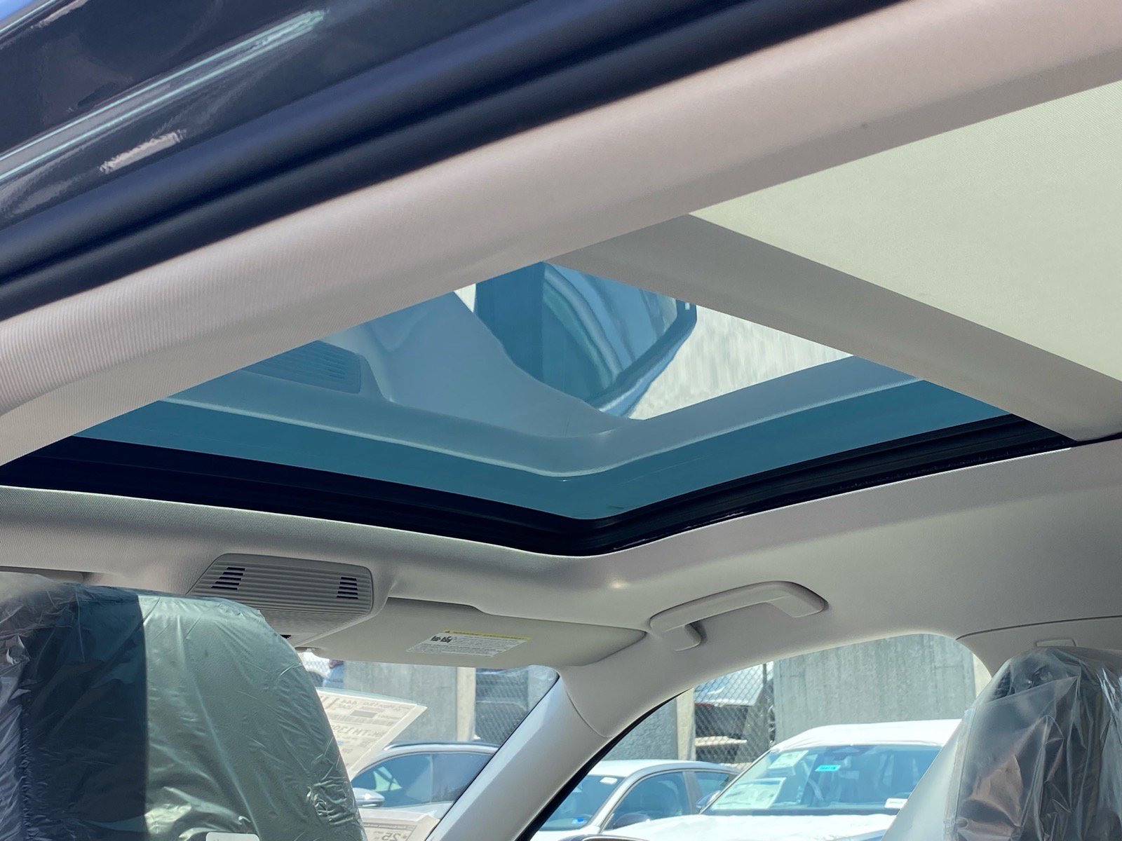 New 2026 Volkswagen Tiguan SE AWD/4WD image 12
