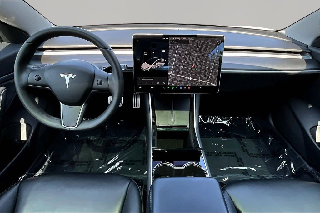 Used 2020 Tesla Model 3 Performance image 7