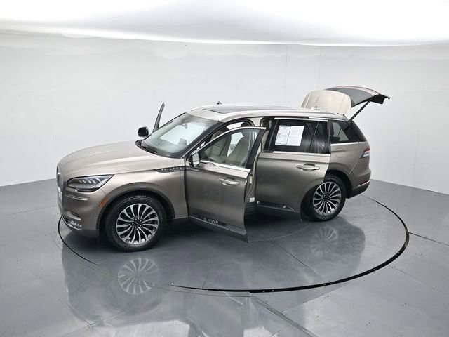 Used 2020 Lincoln Aviator Reserve w/ Equipment Group 201A image 48