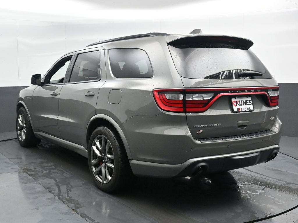 Used 2022 Dodge Durango R/T w/ Tow 'N Go Package AWD/4WD image 11