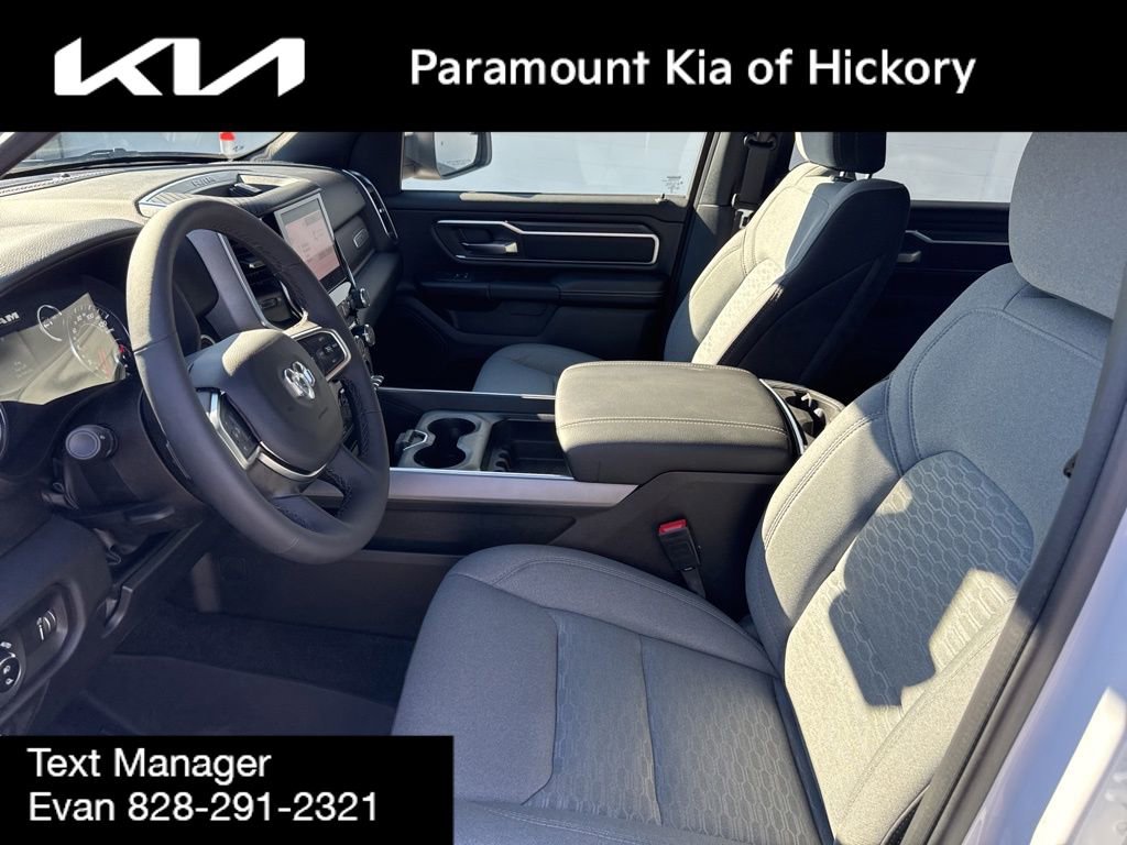 Used 2025 RAM 1500 Big Horn image 24