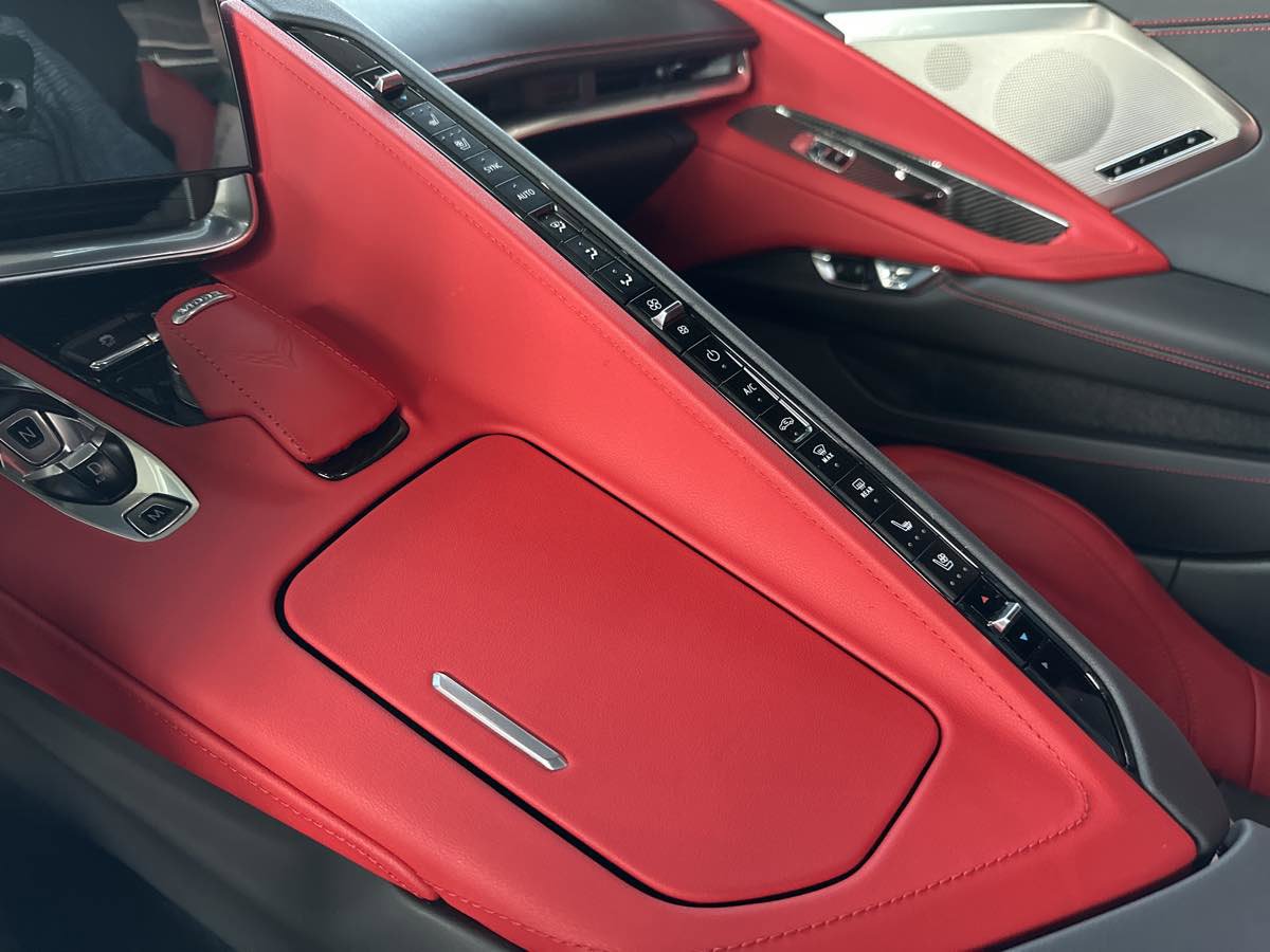 Used 2022 Chevrolet Corvette Stingray Preferred Cpe w/ Z51 Performance Package image 20