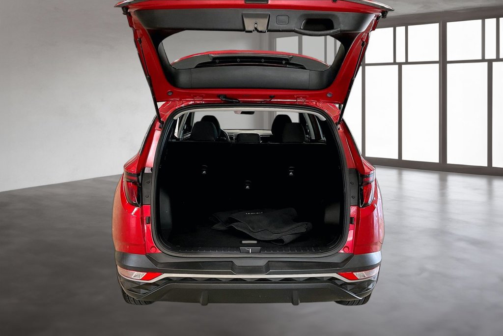 Used 2023 Hyundai Tucson SE AWD/4WD image 5