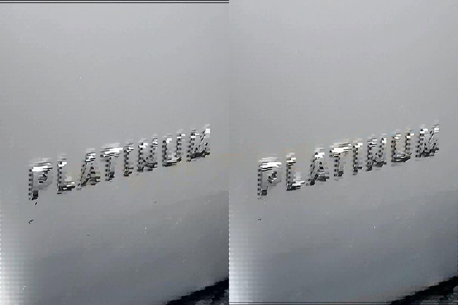 Used 2016 Ford Expedition Platinum image 33