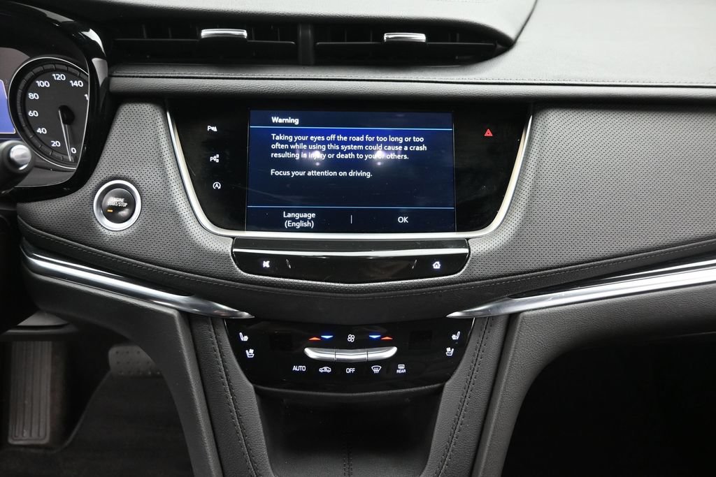 Used 2023 Cadillac XT5 Premium Luxury w/ Technology Package AWD/4WD image 19