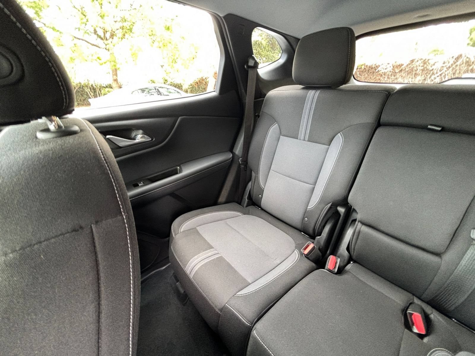 Used 2026 Chevrolet Blazer LT FWD image 39