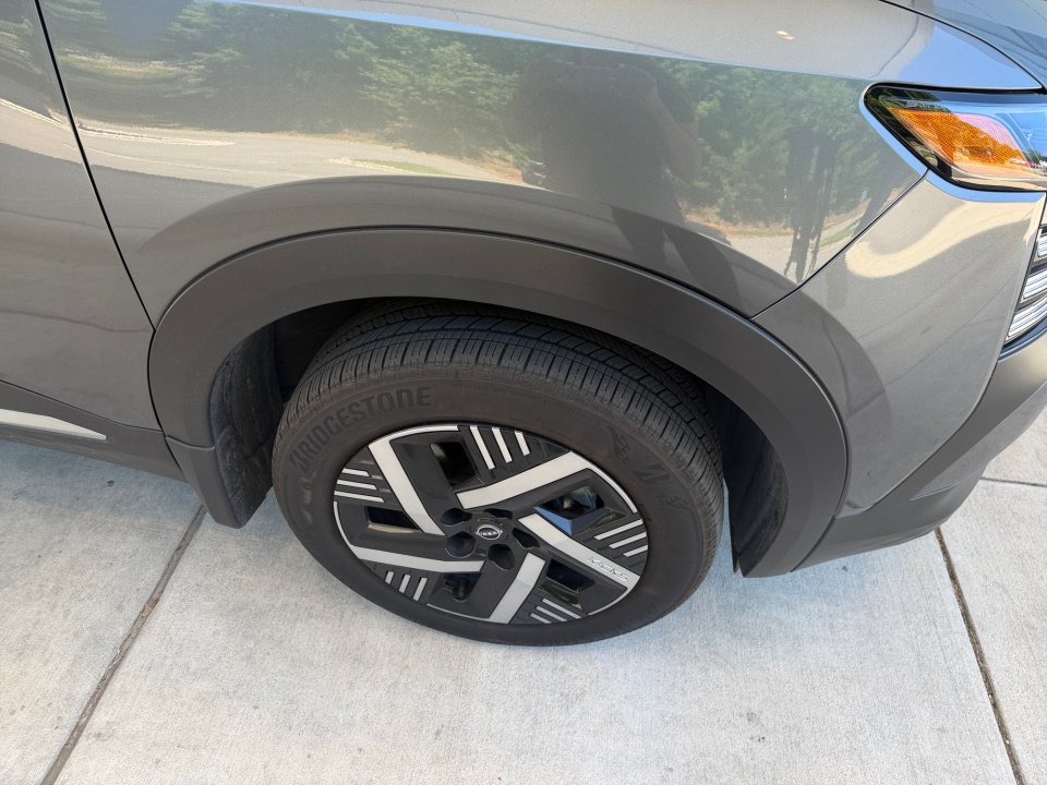 Certified 2026 Nissan Kicks SV FWD image 29