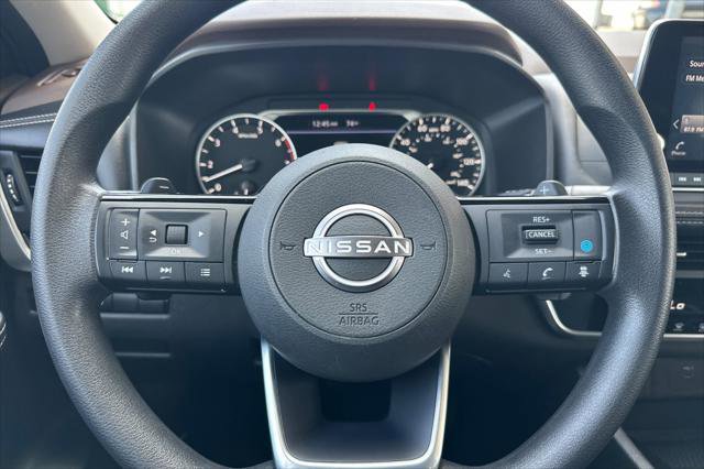 Used 2023 Nissan Rogue SV image 22