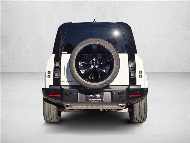 New 2026 Land Rover Defender 110 X-Dynamic SE AWD/4WD image 6